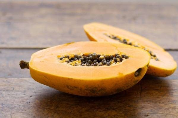 Sliced papaya. 