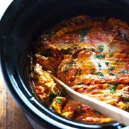 Super Easy Skinny Veggie Crockpot Lasagna - a handful of simple ingredients for a healthy family dinner. | https://be-slim.today
